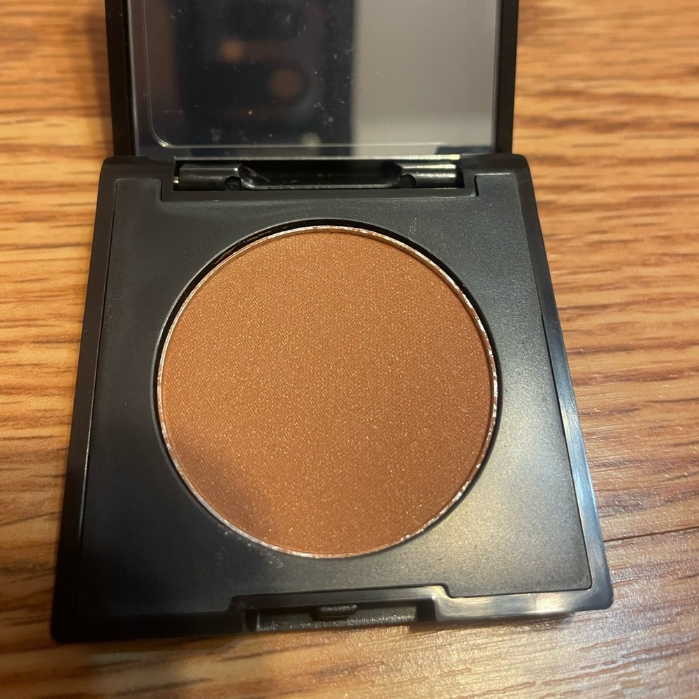 RealHer Bronzed Beauty Bronzer